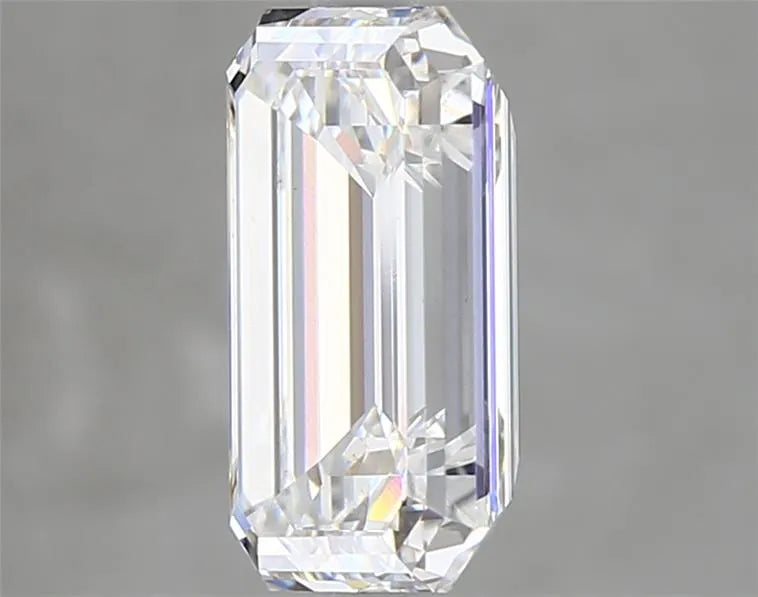 3.01 Carats EMERALD Diamond