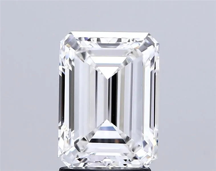 2.51ct Emerald Lab Grown Diamond (Colour E, Clarity VVS2, IGI Certified)