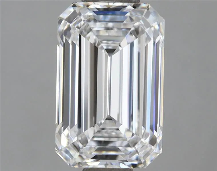 1.92ct Emerald Lab Grown Diamond (Colour D, Clarity VVS1, IGI Certified)