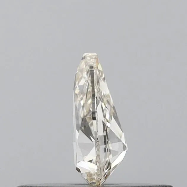 1.83 Carats OVAL Diamond
