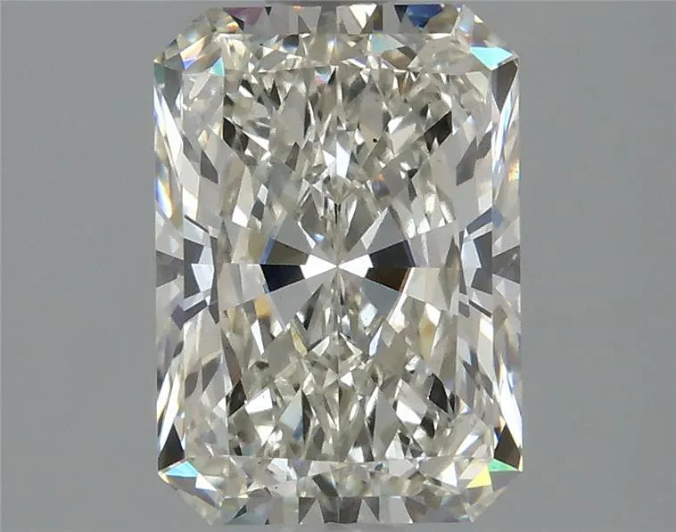 1.92ct Radiant Lab Grown Diamond (Colour H, Clarity VS2, IGI)