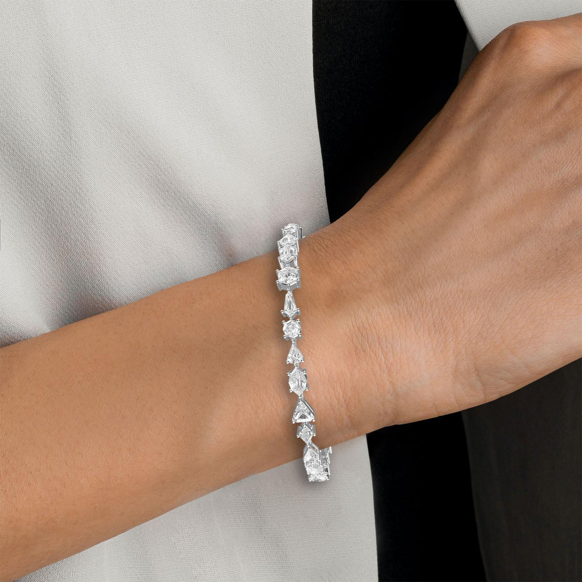 White Gold / 7.96ct Lab Grown Diamond Bracelet