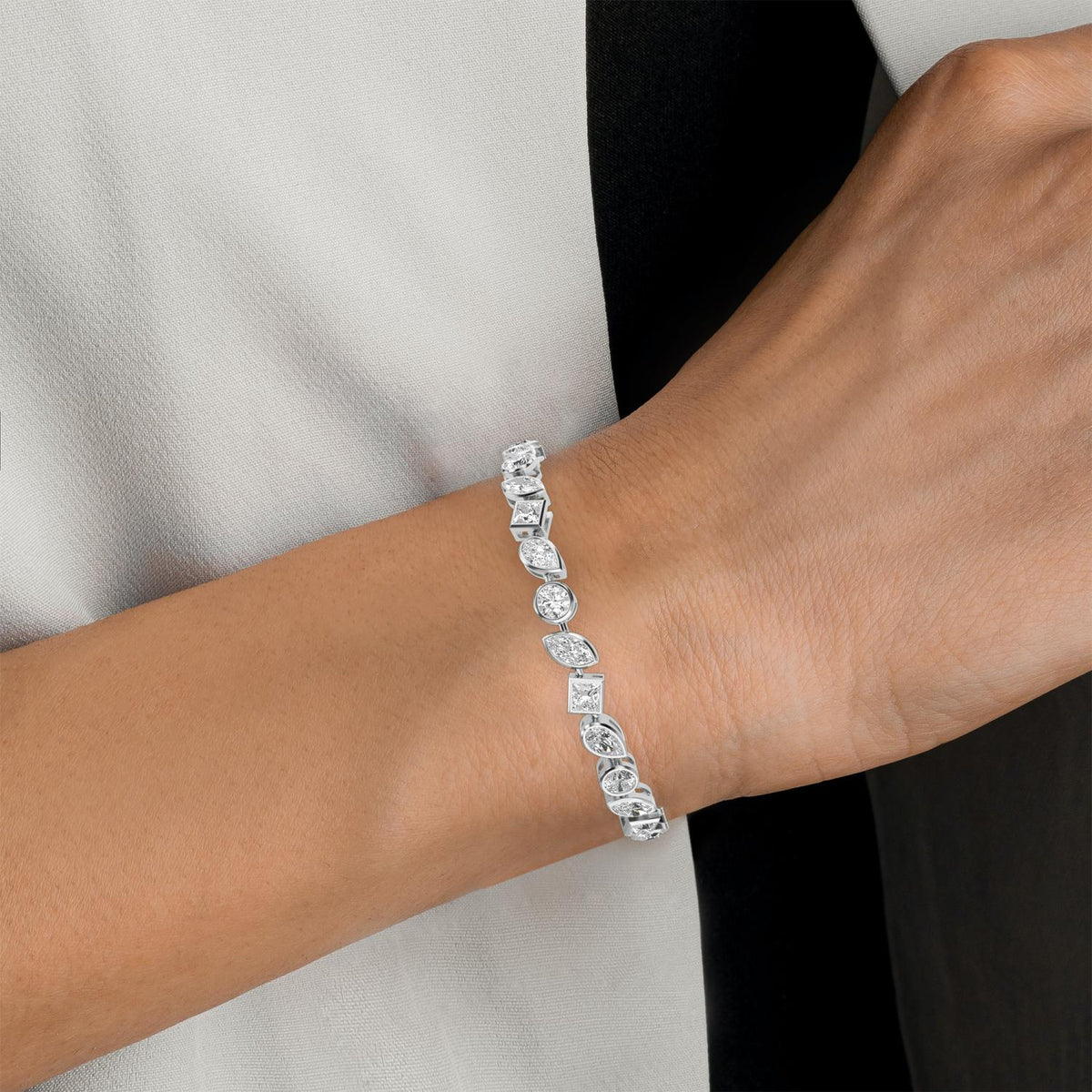 White Gold / 6.68ct Lab Grown Diamond Tennis Bracelet