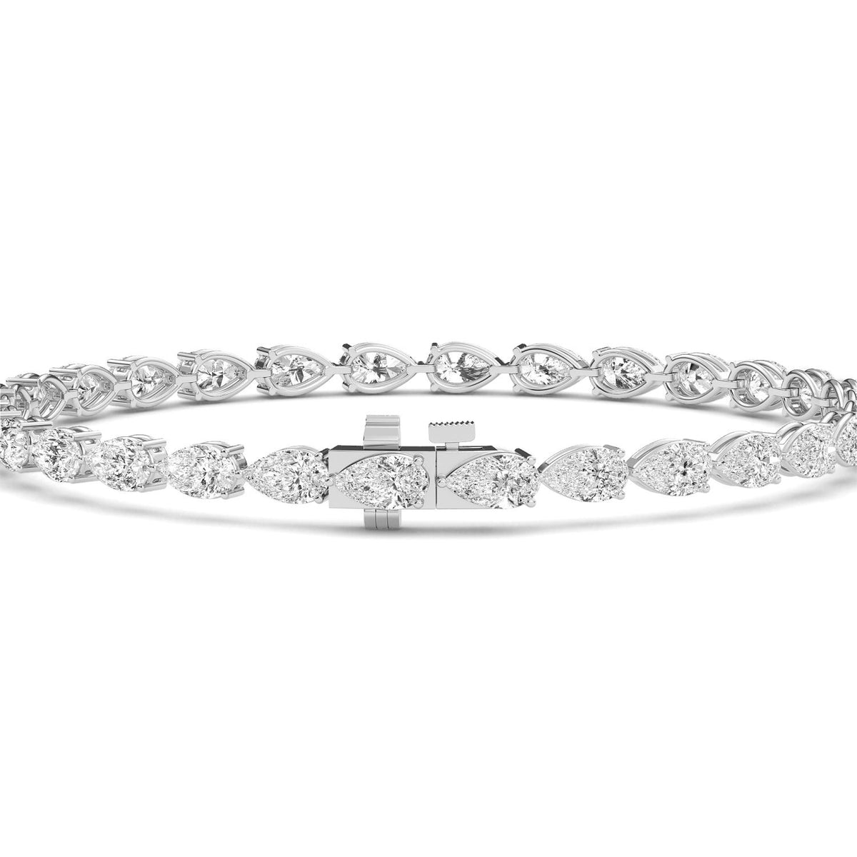 White Gold / 5.61ct Lab Grown Diamond Tennis Bracelet