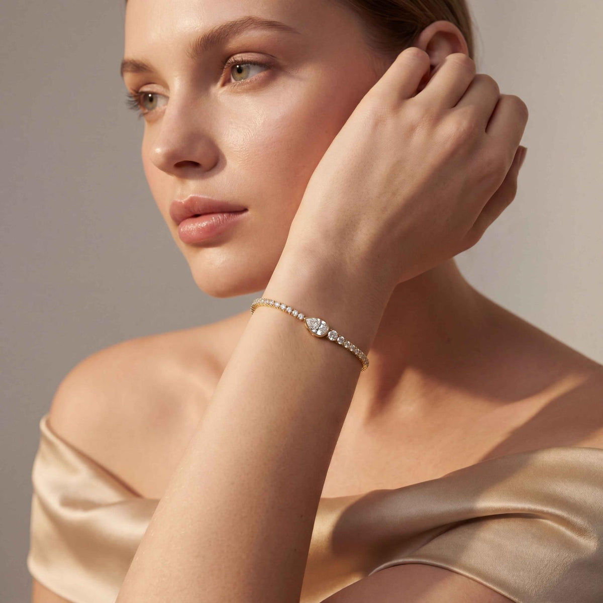 Yellow Gold / 5.06ct Lab Grown Diamond Bracelet