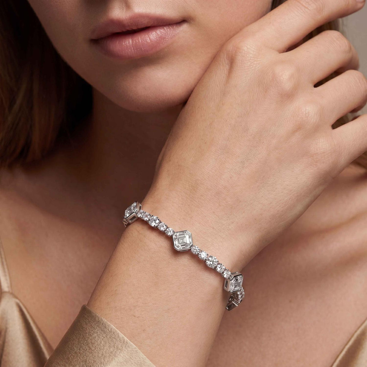 White Gold / 7.75ct Lab Grown Diamond Bracelet