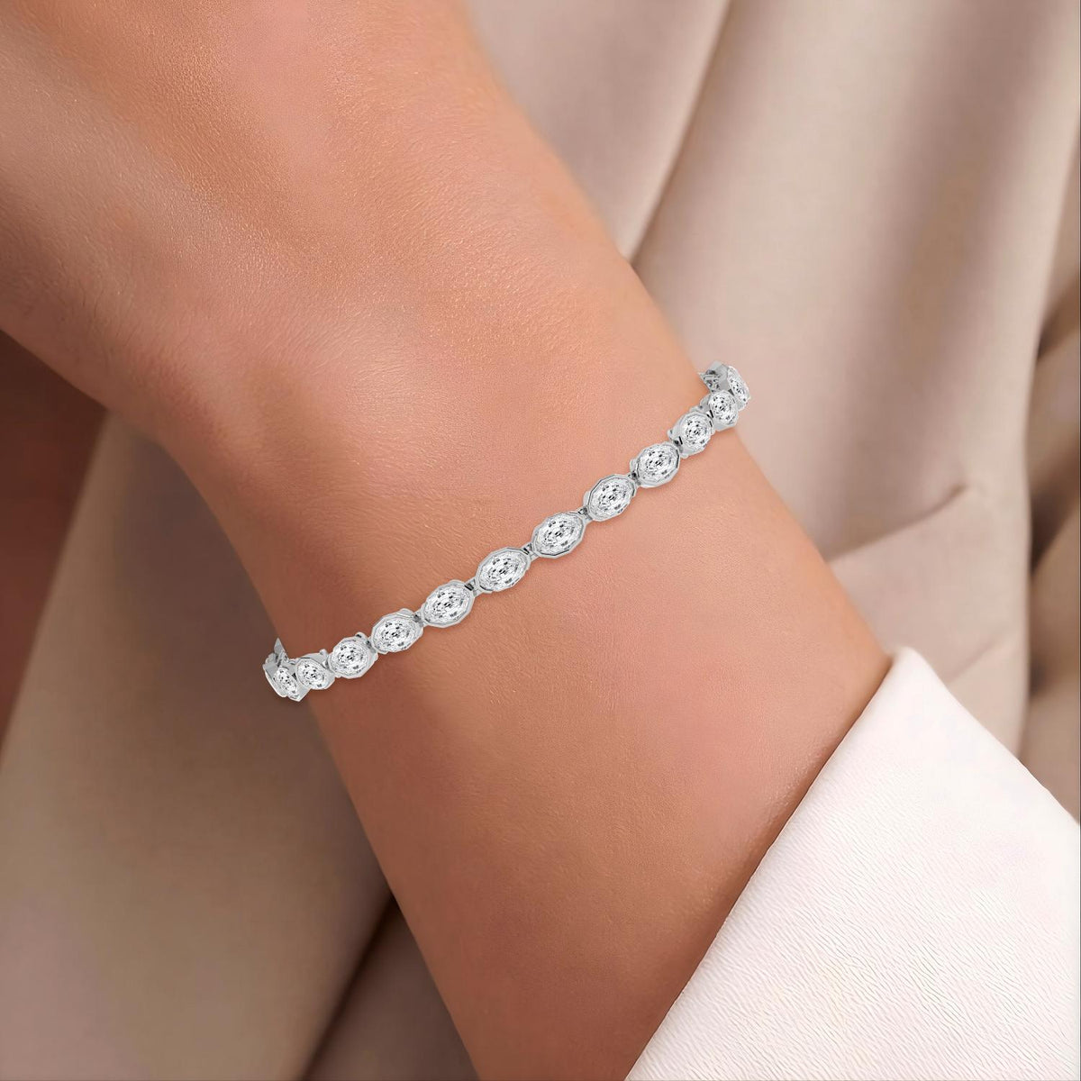 White Gold / 8.75ct Lab Grown Diamond Bracelet