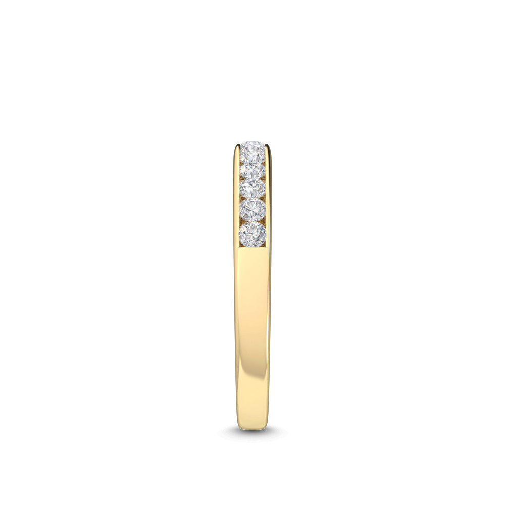 Yellow Gold / Shanaya Channel Wedding Band