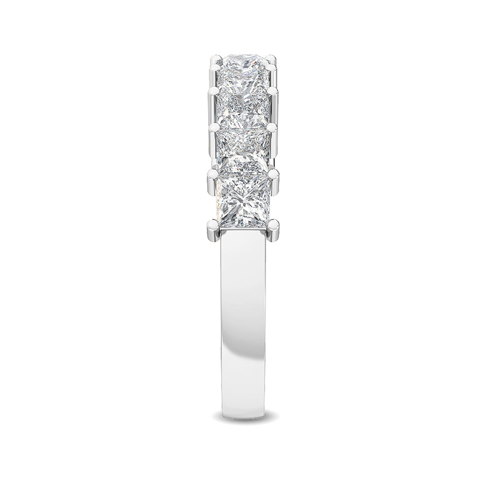 White Gold / Astrid Prong Wedding Band