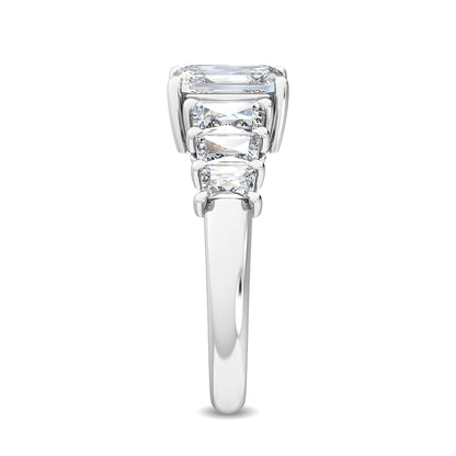 White Gold / Giulia Seven Stone Wedding Band