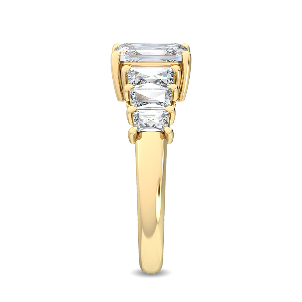 Yellow Gold / Giulia Seven Stone Wedding Band
