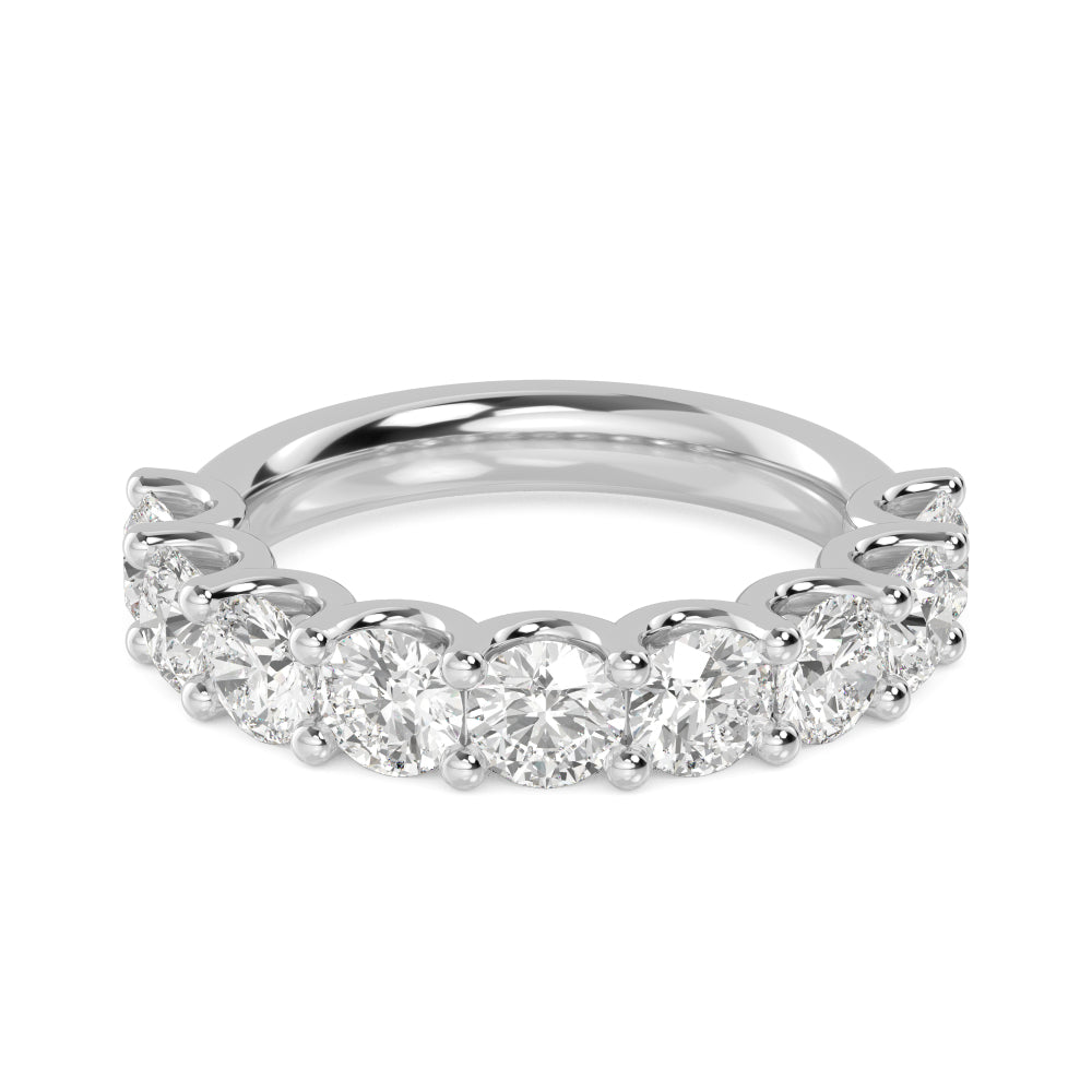White Gold / Amal Prong Wedding Band