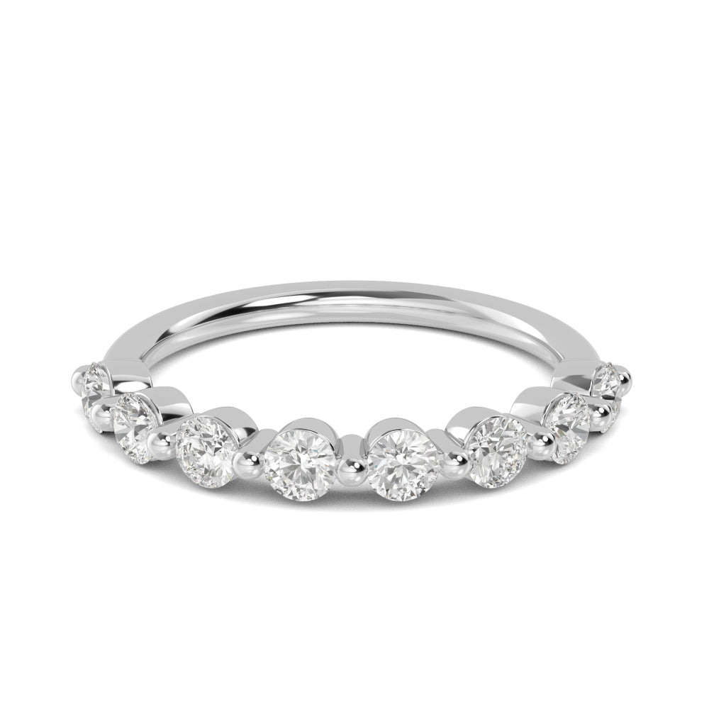 White Gold / Aurelia Prong Wedding Band