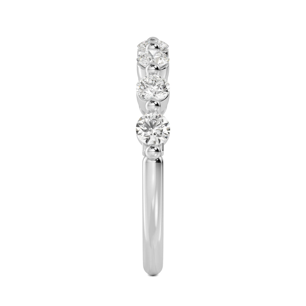 White Gold / Aurelia Prong Wedding Band