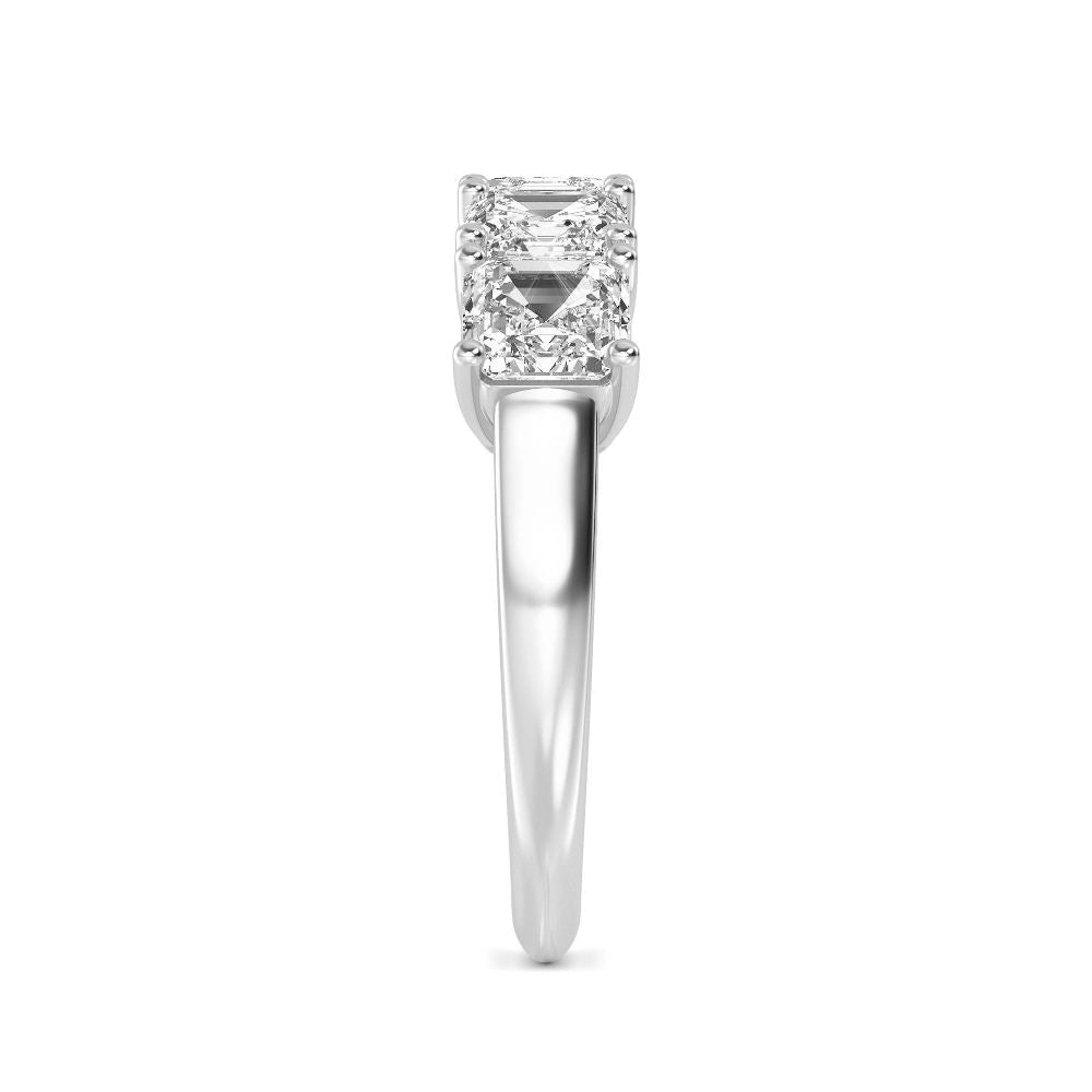 White Gold / Kaia Diamond Wedding Band
