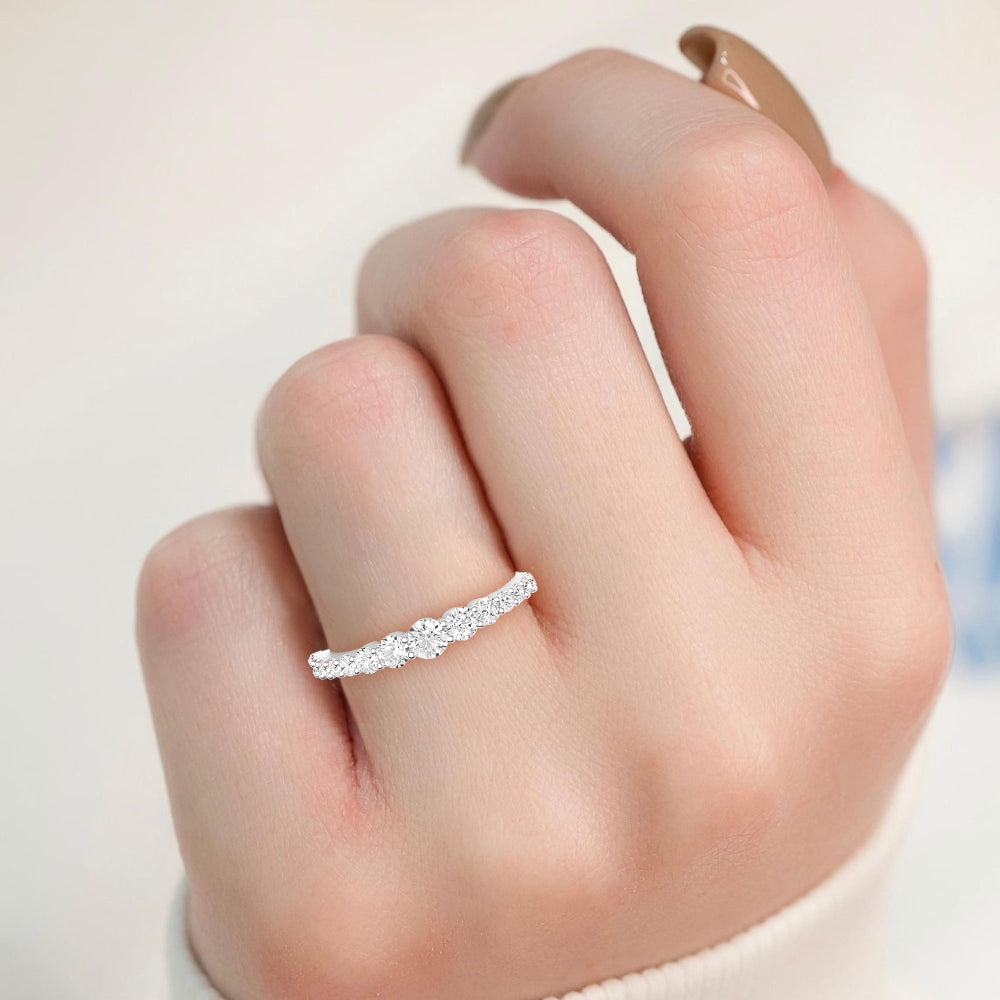 White Gold / Rumi Diamond Wedding Band