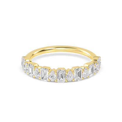 Yellow Gold / Leia Diamond Wedding Band
