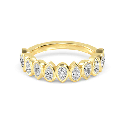 Yellow Gold / Aster Diamond Wedding Band