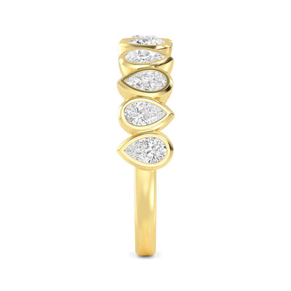 Yellow Gold / Aster Diamond Wedding Band